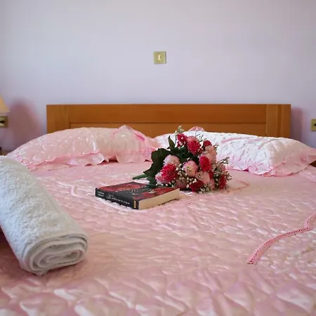 Anemos Holidays House *